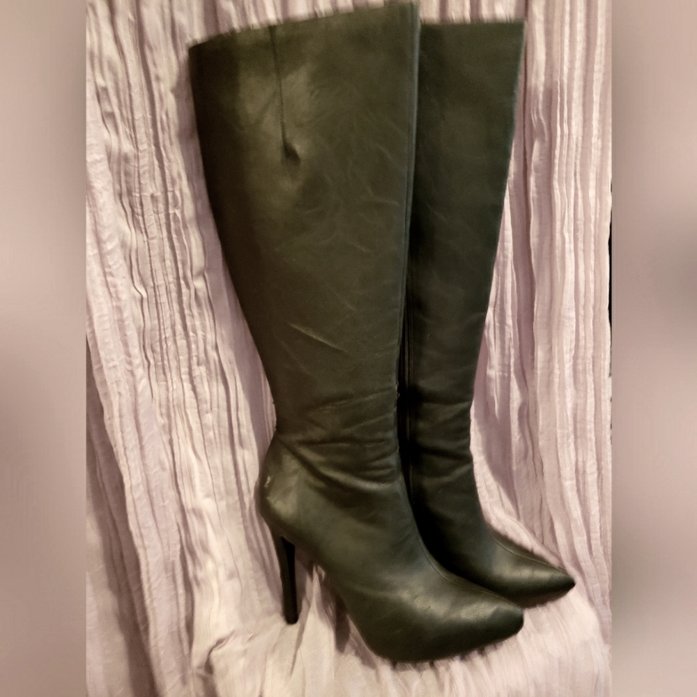 Jessica Simpson boots faux leather